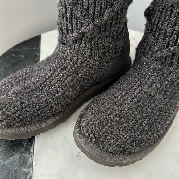 Ugg Classic Argyle Knit Sweater Boots, Size 5 - Picture 6 of 11